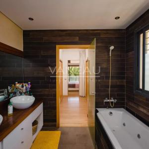 Villa de 730 m² à vendre sur Bouskoura - Maroc