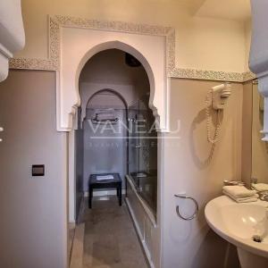 Riad classé avec une vue imprenable sur la Koutoubia à vendre