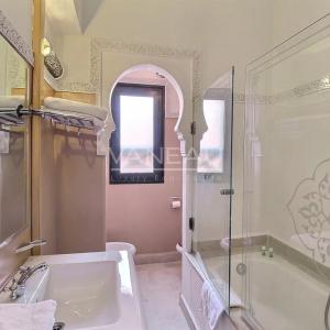 Riad classé avec une vue imprenable sur la Koutoubia à vendre