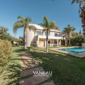 Villa Contemporaine à Vendre amelkis 1