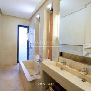 Superbe Villa Bioclimatique /  Eco-Responsable
