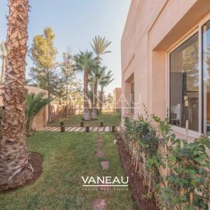 Sompteuse villa nichée au coeur de la Palmeraie