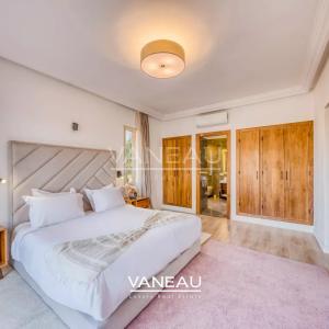 Sompteuse villa nichée au coeur de la Palmeraie
