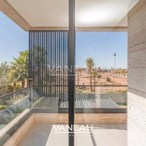 Villa neuve contemporaine a proximité de golfs prestigieux