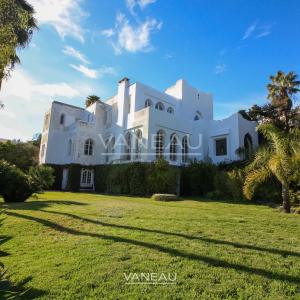 MAGNIFIQUE MAISON DE MAÎTRE À VENDRE AUX CHARMES DE LORIENT À TANGER