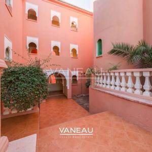 Grand appartement en duplex de trois chambres à la Palmeraie