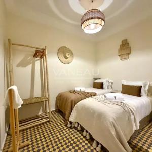 Riad atypique de 4 chambres à la Kasbah