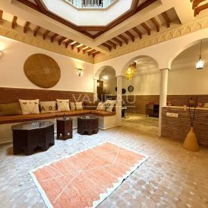 Riad atypique de 4 chambres à la Kasbah