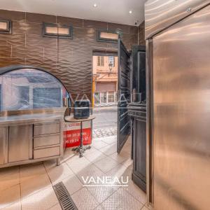 Commerce et appartement  avec piscine  Dar El Bacha