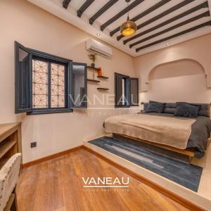 Commerce et appartement  avec piscine  Dar El Bacha