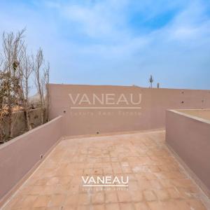 Commerce et appartement  avec piscine  Dar El Bacha