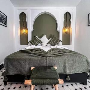 Magnifique riad de 4 chambres à Sidi Mimoun  vue Koutoubia