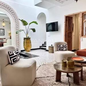 Magnifique riad de 4 chambres à Sidi Mimoun  vue Koutoubia