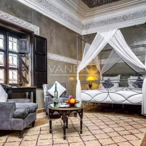 Magnifique maison d'hôtes de 11 suites en médina