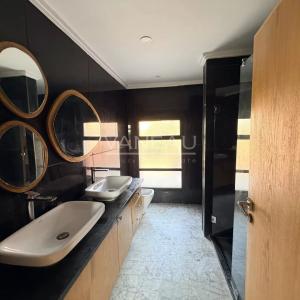 Villa 4 chambres avec piscine – Proche aéroport et centre-ville