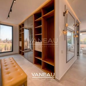 Villa contemporaine avec piscine et vue sur l’Atlas
