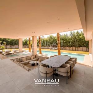 Villa contemporaine avec piscine et vue sur l’Atlas
