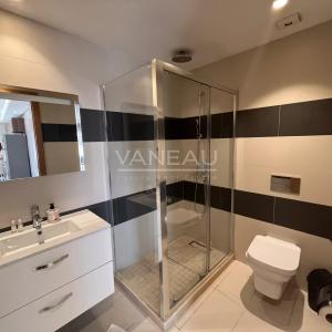 Appartement neuf deux chambres en location Hivernage