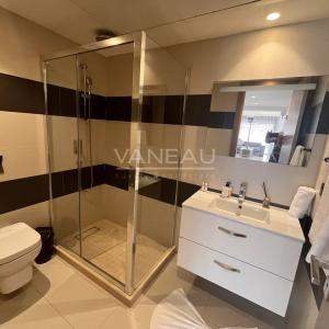 Appartement neuf deux chambres en location Hivernage