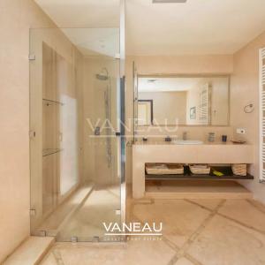 Propriété à vendre route de Fes avec VNA
