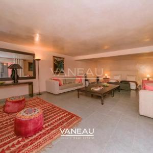 Propriété à vendre route de Fes avec VNA