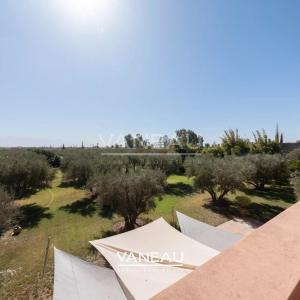 Propriété à vendre route de Fes avec VNA