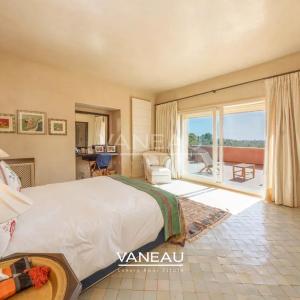 Propriété à vendre route de Fes avec VNA