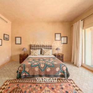 Propriété à vendre route de Fes avec VNA