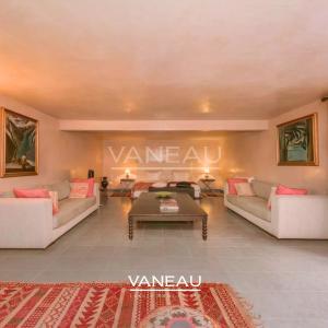 Propriété à vendre route de Fes avec VNA
