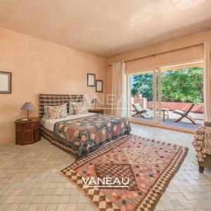 Propriété à vendre route de Fes avec VNA