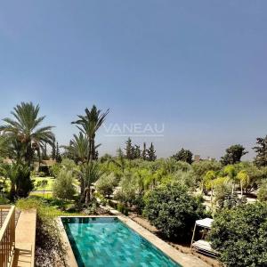 Villa d’exception à vendre - Route de Fes