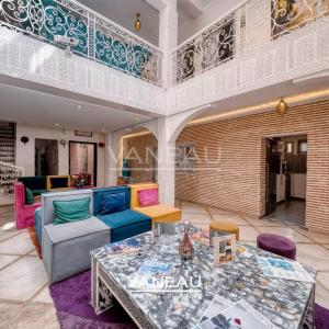 Maison d'hôte de 9 chambres avec bassin