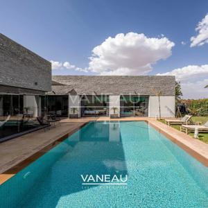Villa au calme avec piscine – Route de Ouarzazate