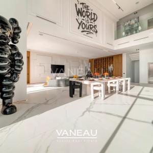 Villa de luxe à vendre à Marrakech avec AVNA – Vue panoramique sur l’Atlas