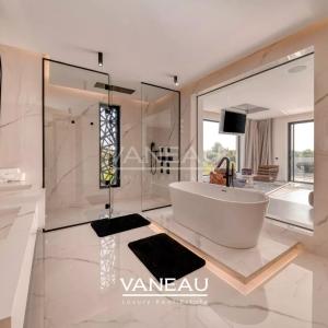 Villa de luxe à vendre à Marrakech avec AVNA – Vue panoramique sur l’Atlas