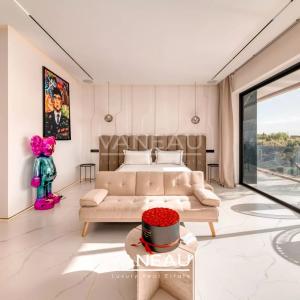 Villa de luxe à vendre à Marrakech avec AVNA – Vue panoramique sur l’Atlas