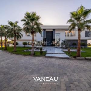 Villa de luxe à vendre à Marrakech avec AVNA – Vue panoramique sur l’Atlas