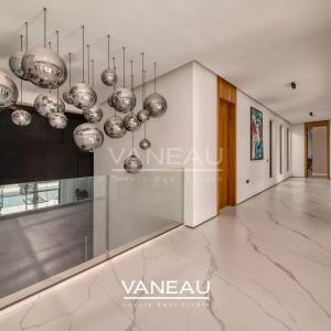 Villa de luxe à vendre à Marrakech avec AVNA – Vue panoramique sur l’Atlas