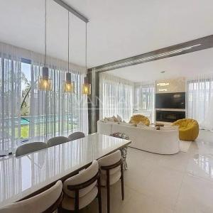 villa moderne à vendre 4 suites