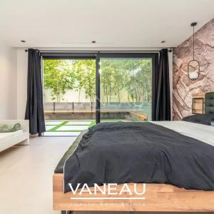 Villa Contemporaine d’Architecte et Domotique Intégrée