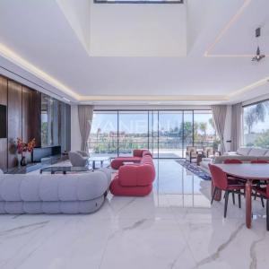 Villa au coeur d'un prestigieux golf