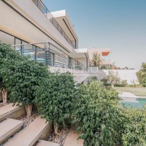 Villa au coeur d'un prestigieux golf