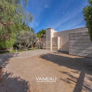 Grande villa en premiere ligne de golf à Almaaden