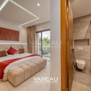 VILLA 4 SUITES AU COEUR D'UN PRESTIGIEUX GOLF