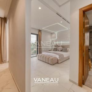 VILLA 4 SUITES AU COEUR D'UN PRESTIGIEUX GOLF