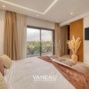 VILLA 4 SUITES AU COEUR D'UN PRESTIGIEUX GOLF