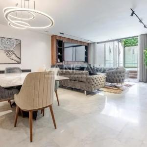Duplex avec piscine privée – Marrakech