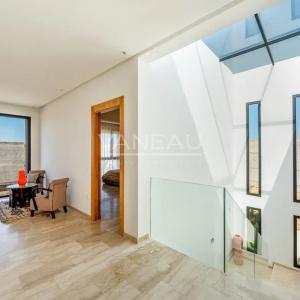 Villa de luxe 5 chambres avec piscine, hammam et cinéma privé