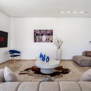 Villa de luxe 5 chambres avec piscine, hammam et cinéma privé