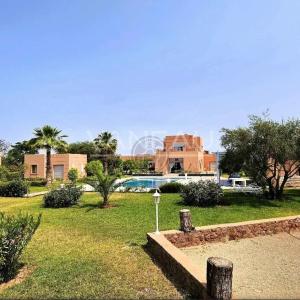 Beau Domaine a vendre avec AVNA , Sidi Abdelghiat